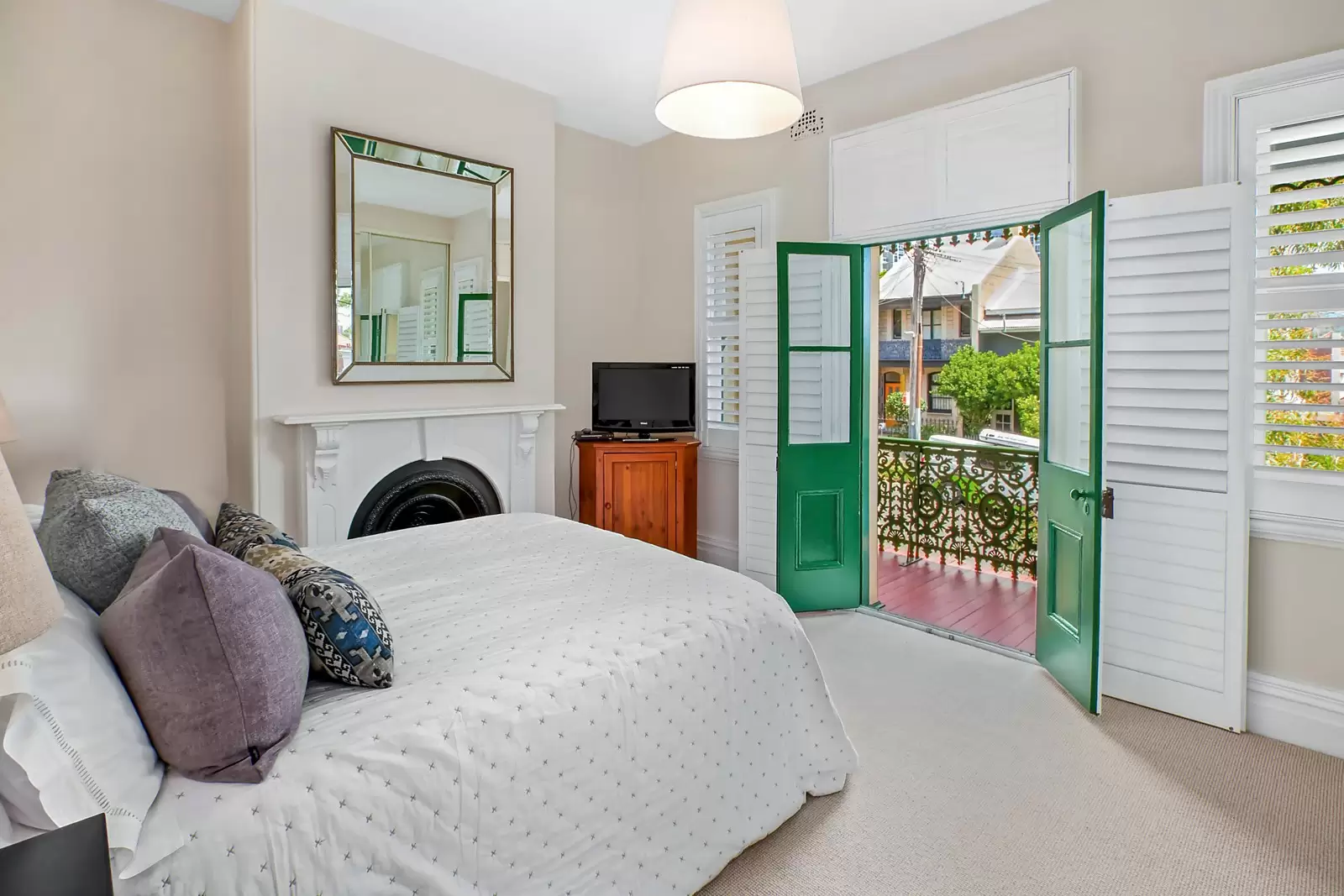9 Junction Street, Woollahra Sold by Sydney Sotheby's International Realty - image 8