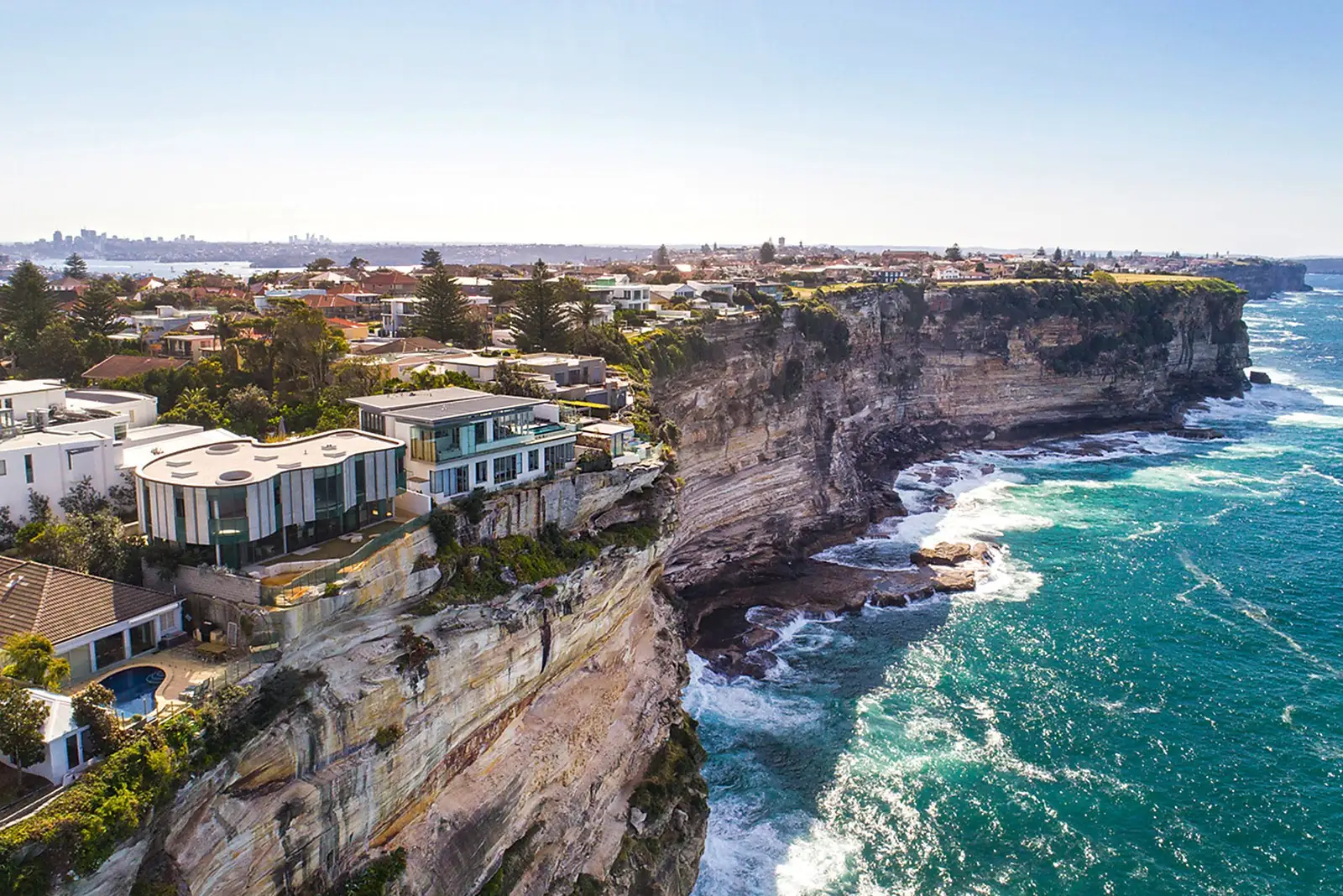 8 Wentworth Street, Dover Heights Sold by Sydney Sotheby's International Realty - image 3
