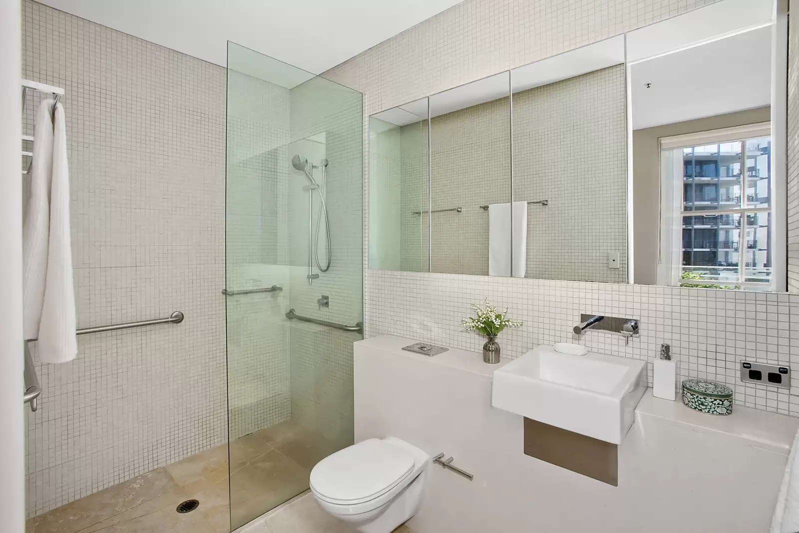 507/437-439 Bourke Street, Surry Hills Sold by Sydney Sotheby's International Realty - image 5