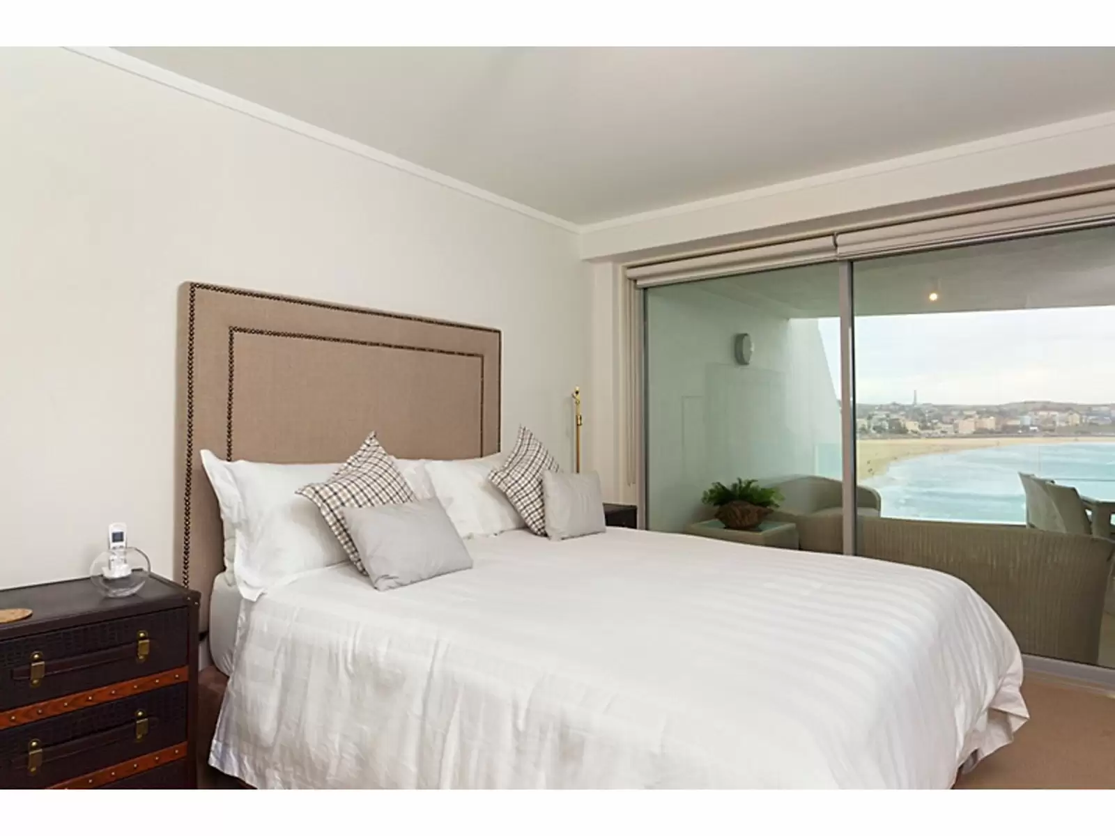 12/2-4 Notts Avenue, Bondi Beach Leased by Sydney Sotheby's International Realty - image 6