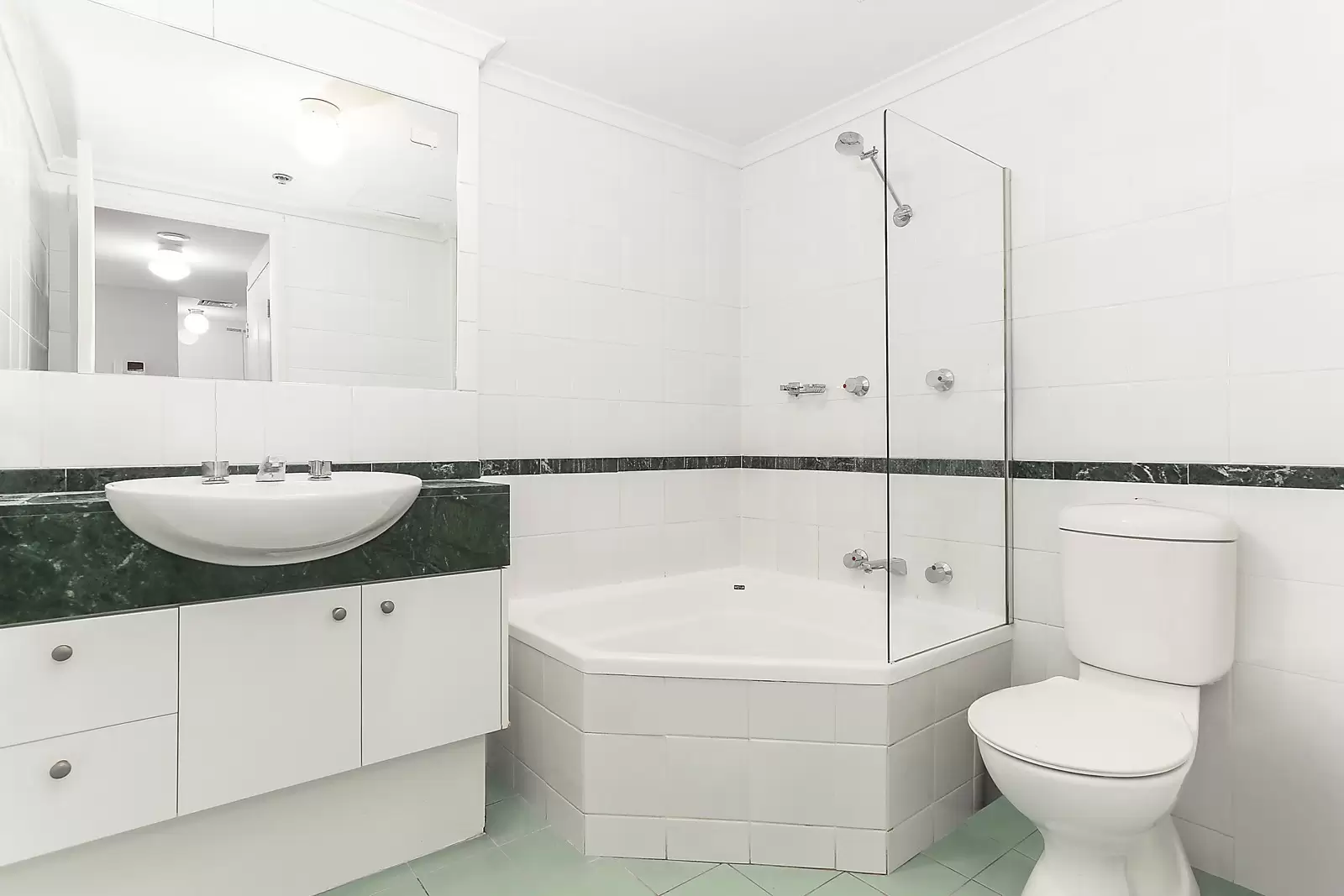908/1 Kings Cross Road, Darlinghurst Sold by Sydney Sotheby's International Realty - image 5