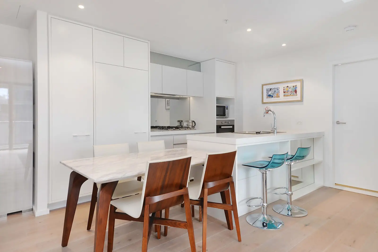 3084/65 Tumbalong Boulevard, Haymarket Leased by Sydney Sotheby's International Realty - image 2