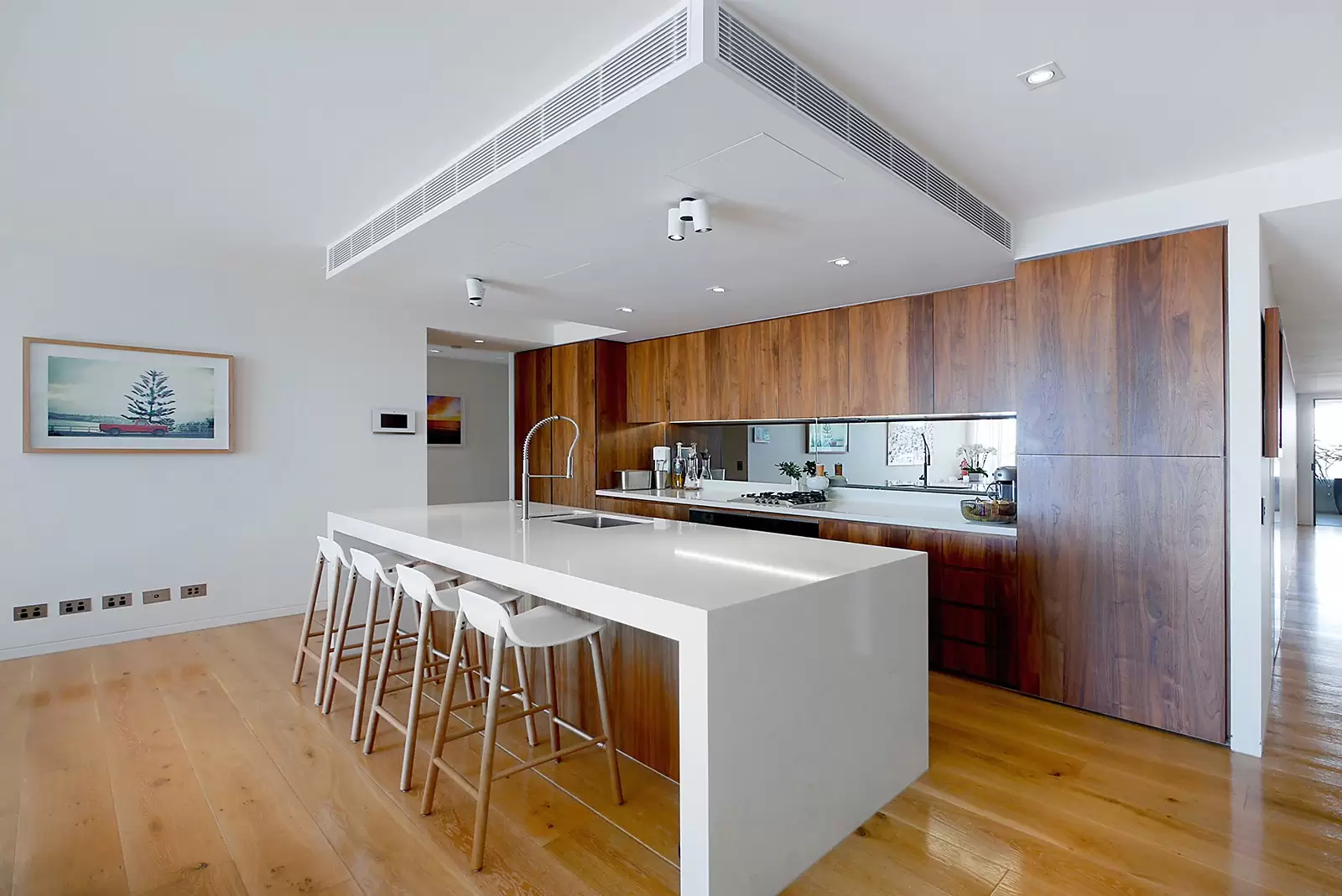 517/180 Campbell Parade, Bondi Beach Sold by Sydney Sotheby's International Realty - image 6