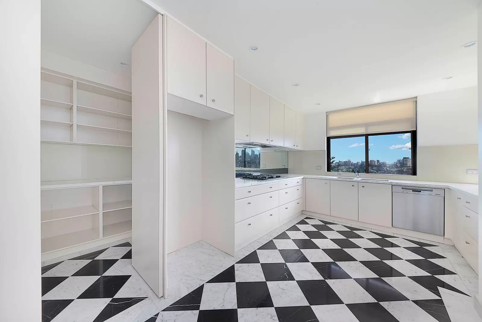 4/81 Darling Point Road, Darling Point Leased by Sydney Sotheby's International Realty - image 4