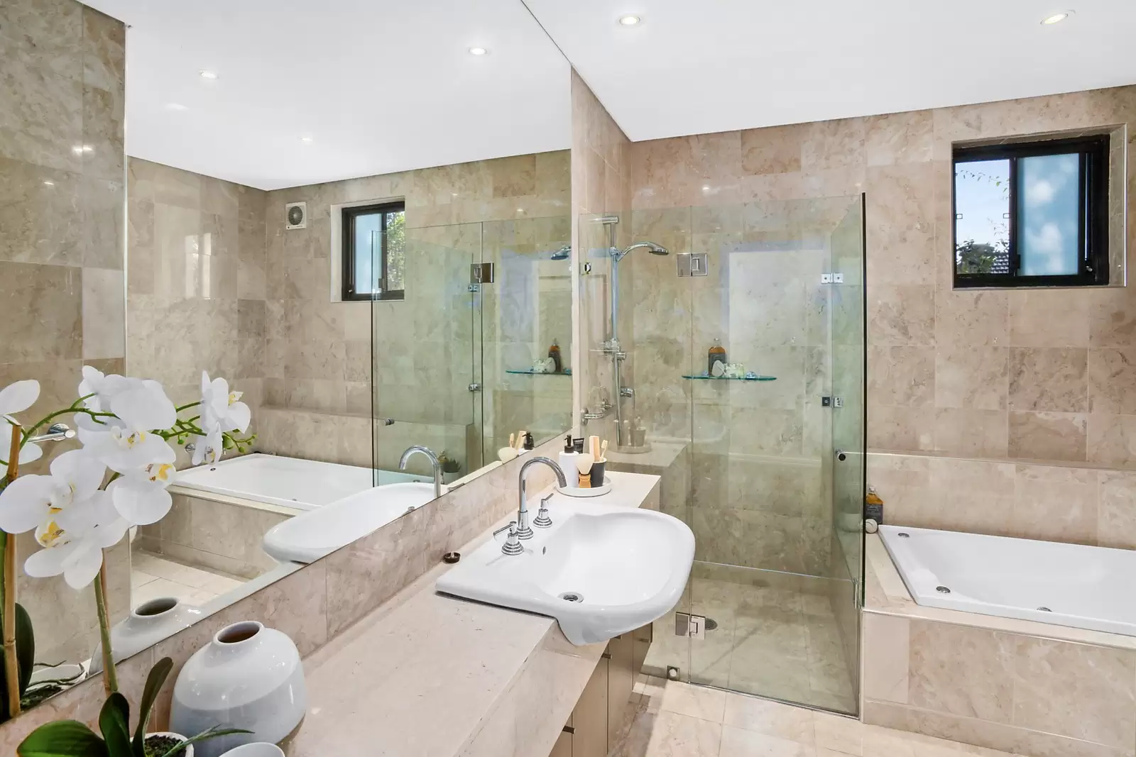 Bellevue Hill Sold by Sydney Sotheby's International Realty - image 16