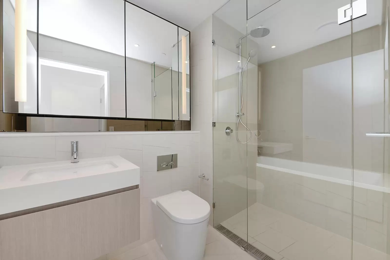 81 Harbour Street, Haymarket Leased by Sydney Sotheby's International Realty - image 5
