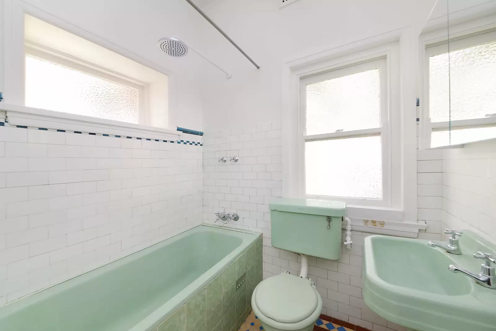 6 Georges Road, Vaucluse Leased by Sydney Sotheby's International Realty - image 5