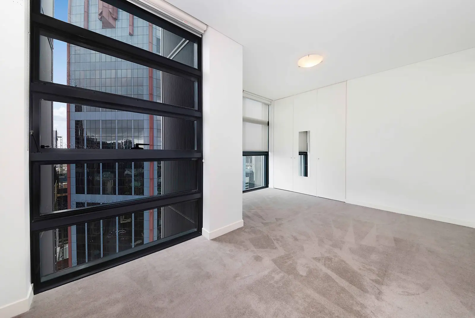 4416/101 Bathurst Street, Sydney Leased by Sydney Sotheby's International Realty - image 1
