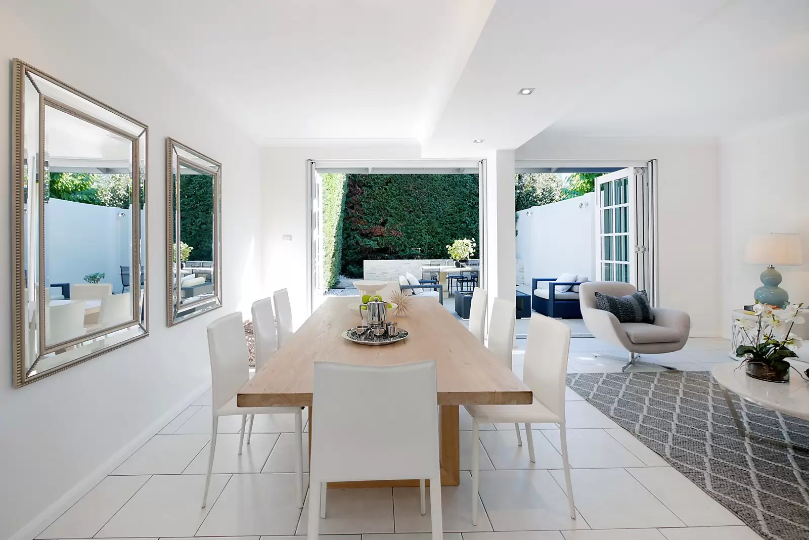 77 Ruthven Street, Bondi Junction Sold by Sydney Sotheby's International Realty - image 5