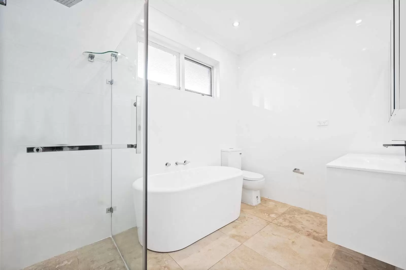 9 Dunara Gardens, Point Piper Leased by Sydney Sotheby's International Realty - image 9