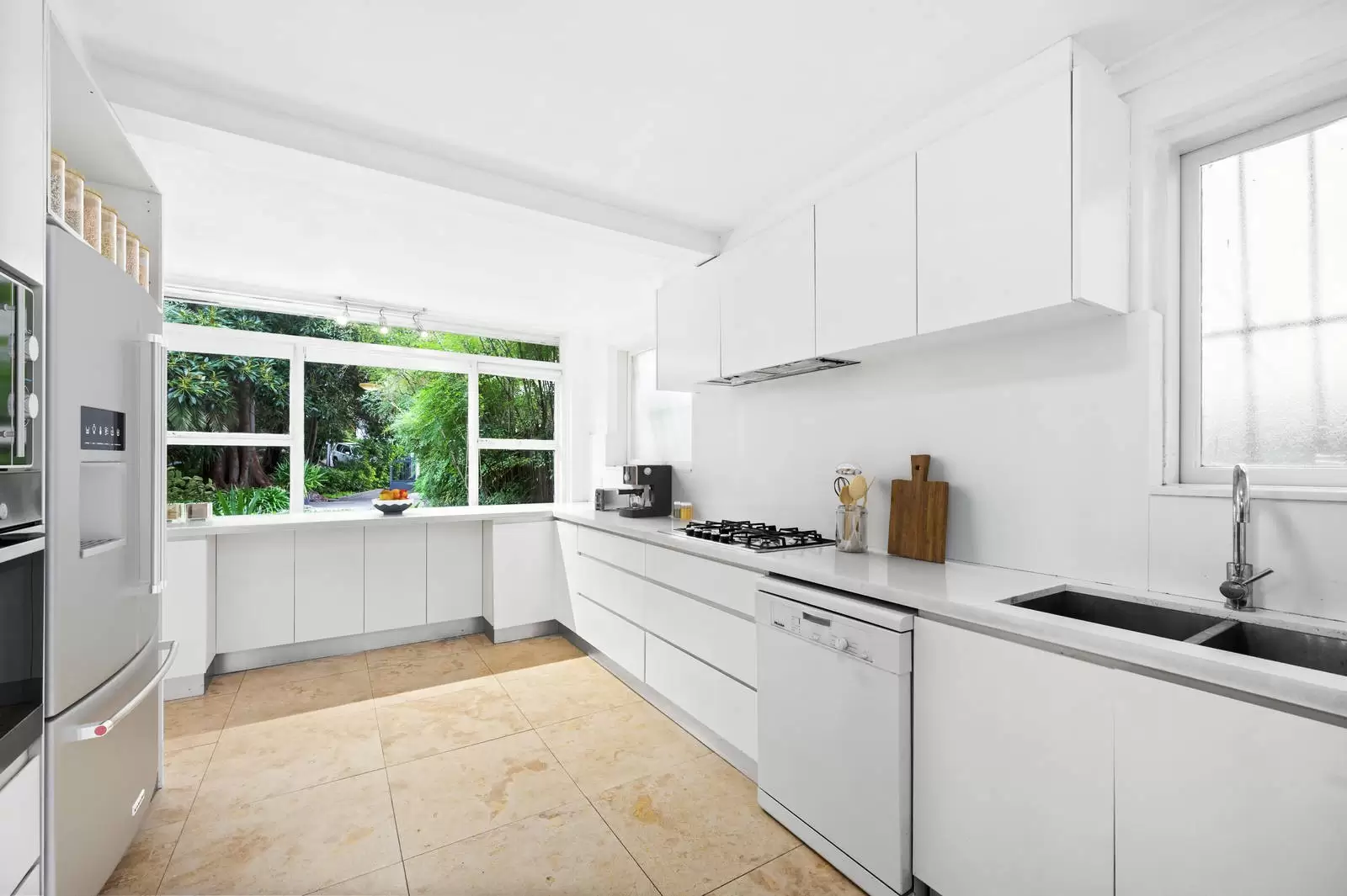 9 Dunara Gardens, Point Piper Leased by Sydney Sotheby's International Realty - image 8