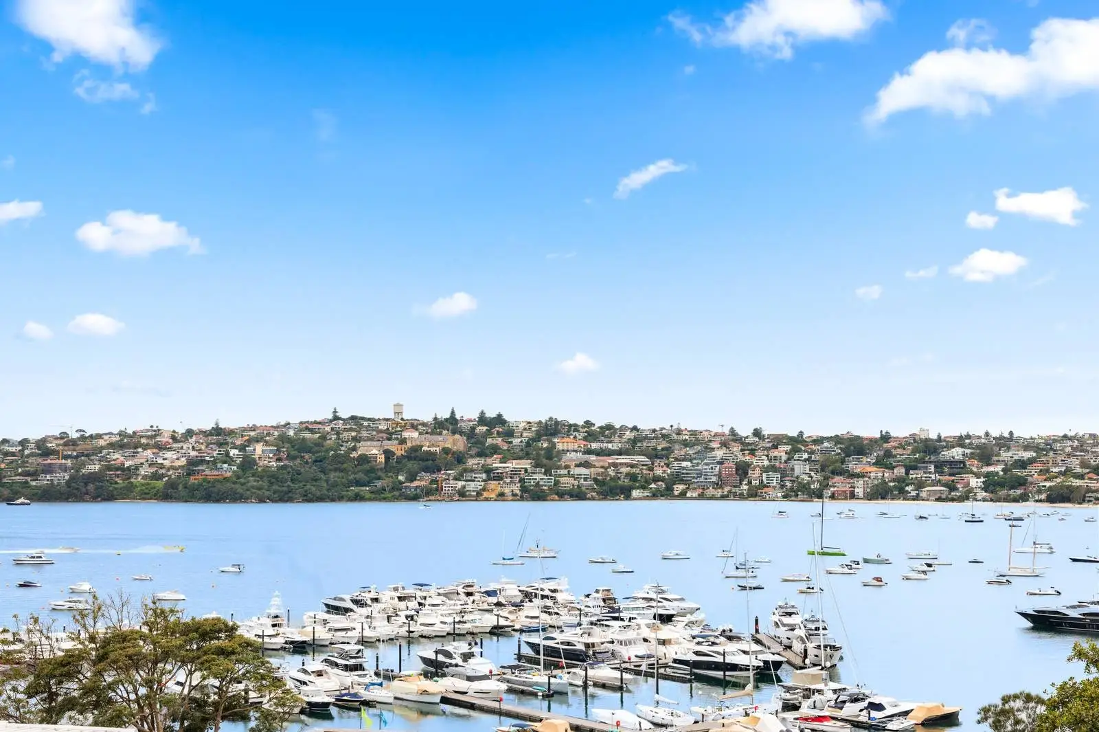 9 Dunara Gardens, Point Piper Leased by Sydney Sotheby's International Realty - image 1