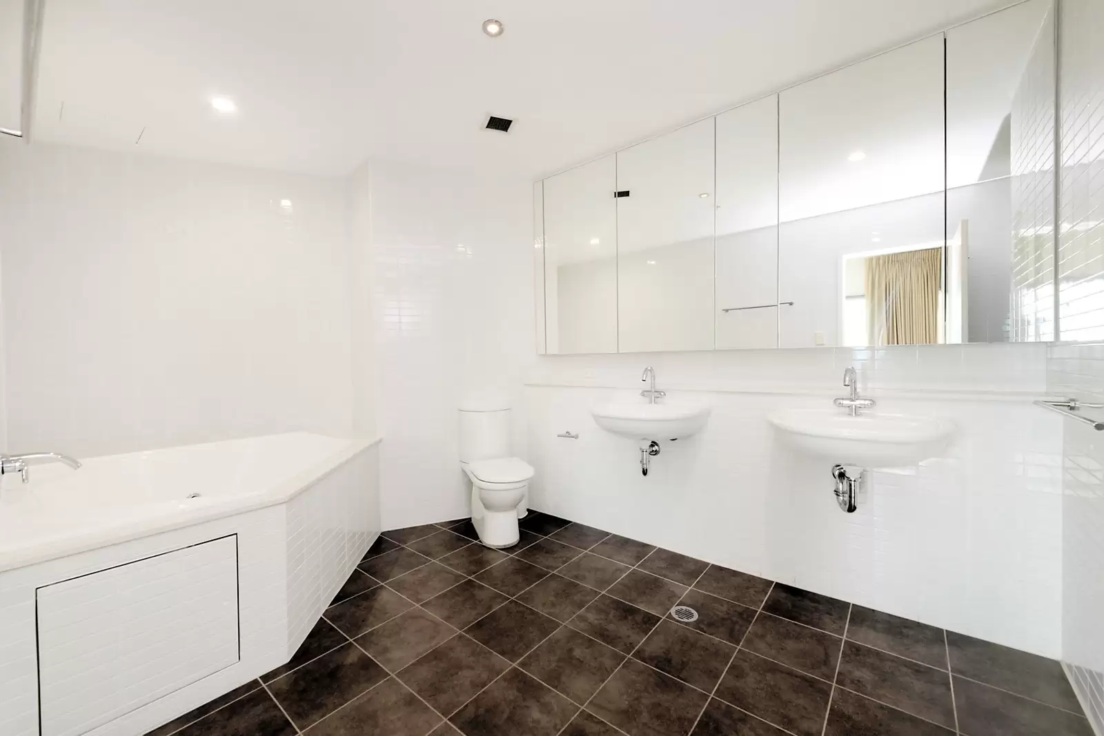 32A/82-84 Darlinghurst Road, Potts Point Leased by Sydney Sotheby's International Realty - image 5