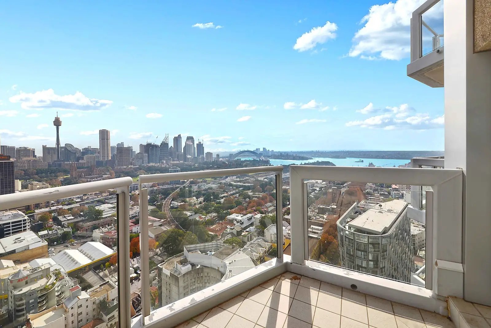 32A/82-84 Darlinghurst Road, Potts Point Leased by Sydney Sotheby's International Realty - image 2