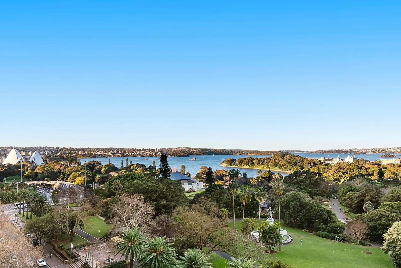49/155 Macquarie Street, Sydney Sold by Sydney Sotheby's International Realty - image 1