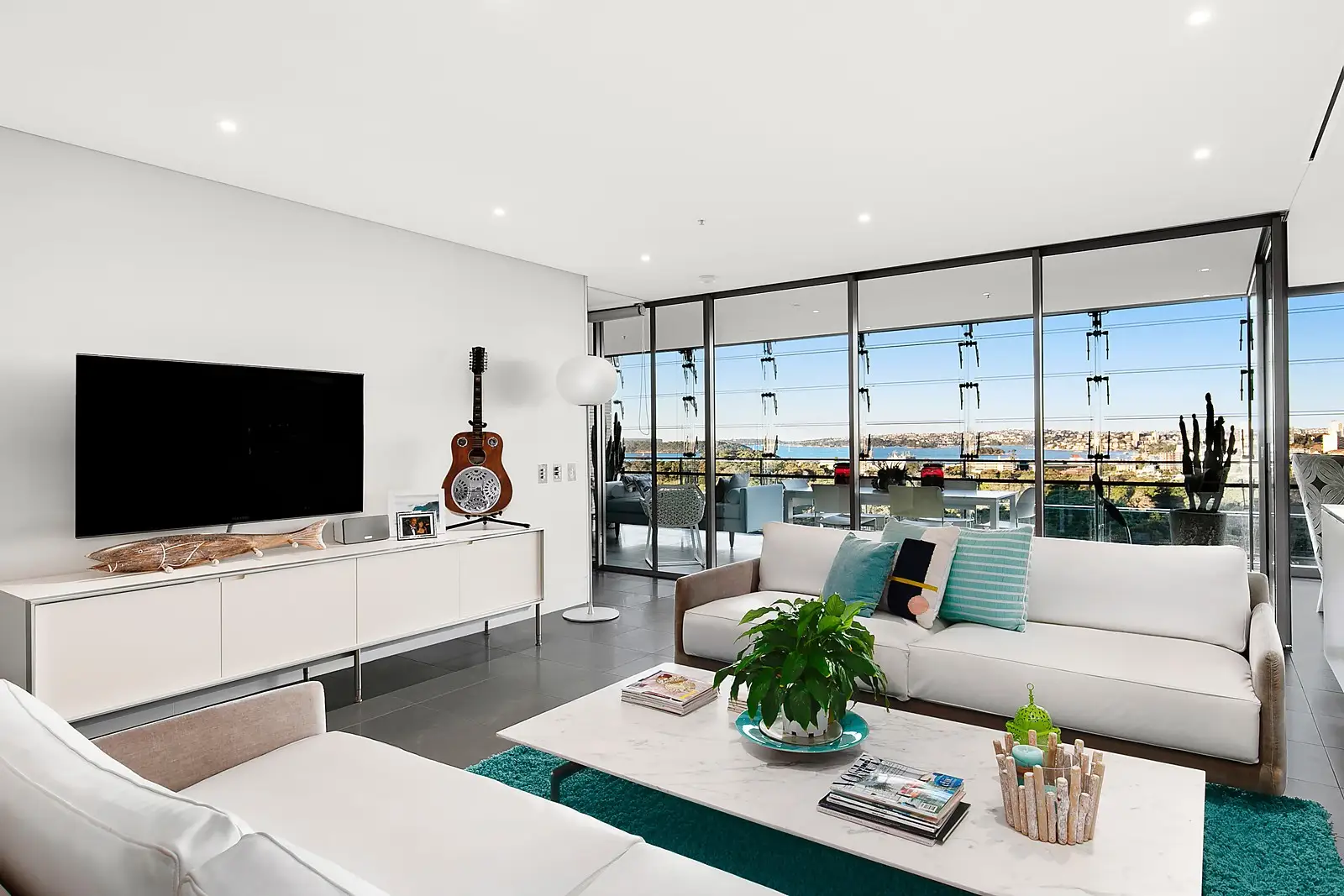 49/155 Macquarie Street, Sydney Sold by Sydney Sotheby's International Realty - image 3