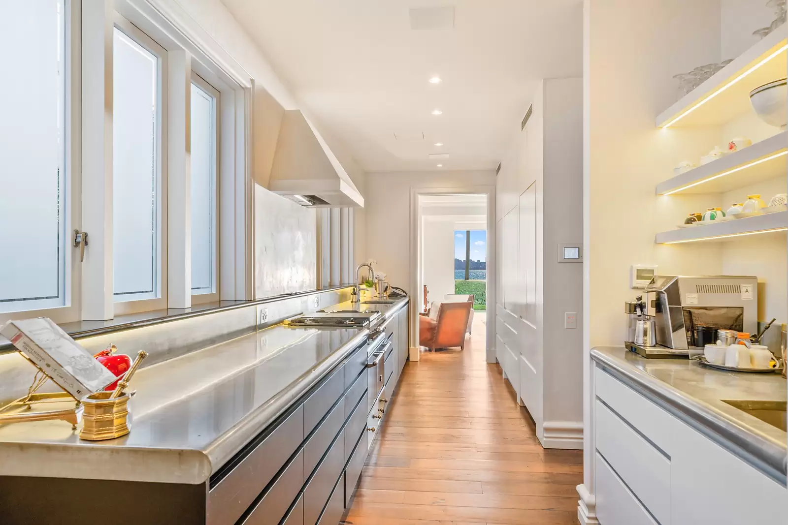 5 Collins Avenue, Rose Bay Sold by Sydney Sotheby's International Realty - image 7
