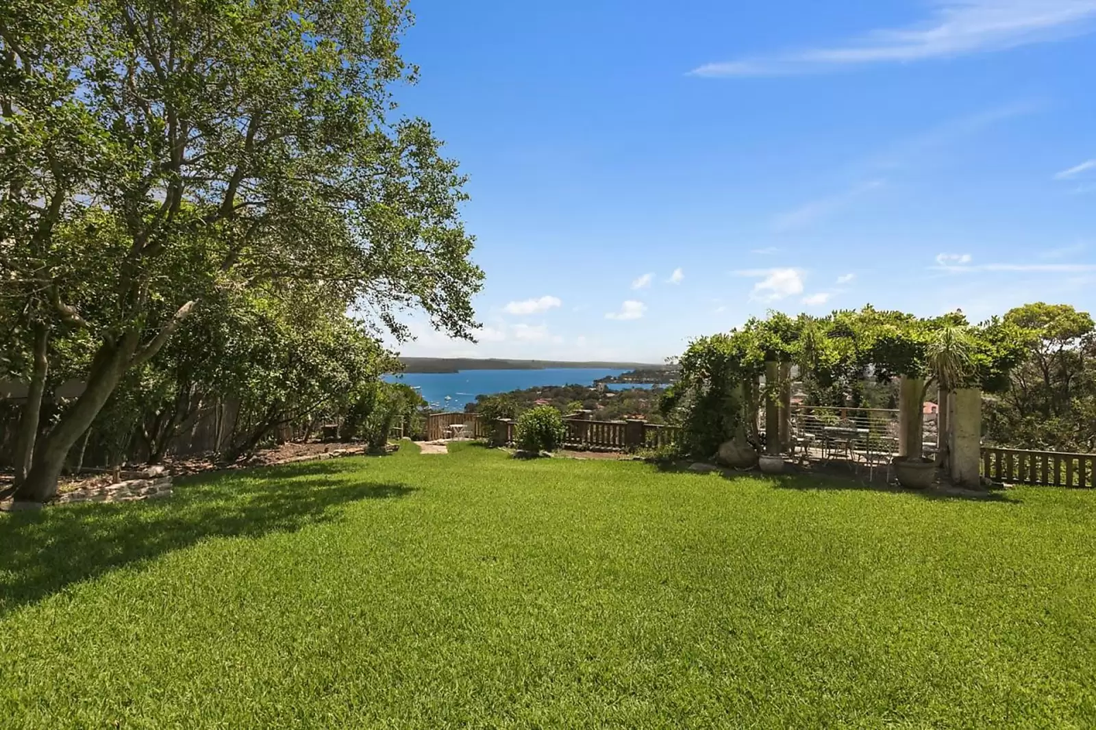 1 Wentworth Road, Vaucluse Leased by Sydney Sotheby's International Realty - image 4