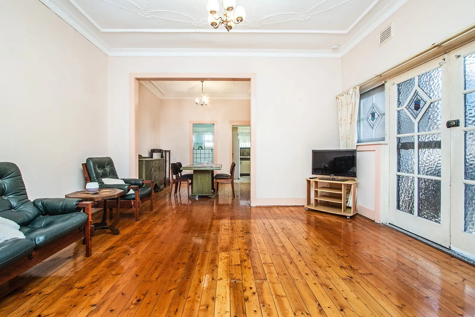 53 Warners Avenue, Bondi Beach Sold by Sydney Sotheby's International Realty - image 3
