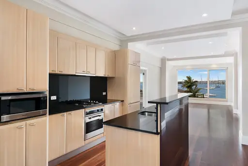 1/2 Billyard Avenue, Elizabeth Bay Leased by Sydney Sotheby's International Realty