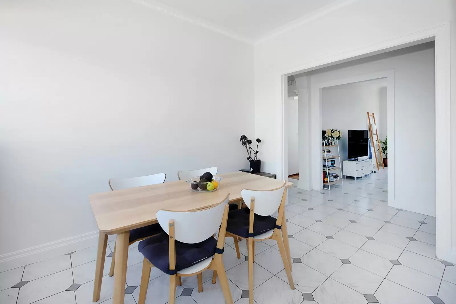 6/69 Fletcher Street, Tamarama Sold by Sydney Sotheby's International Realty - image 8