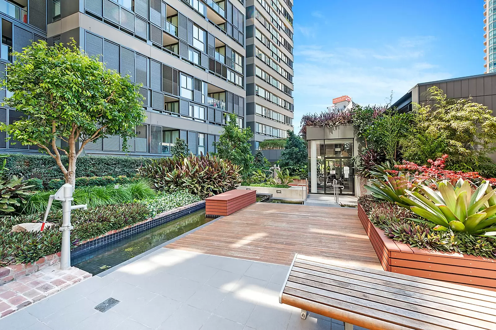 1808/178 Thomas Street, Haymarket Sold by Sydney Sotheby's International Realty - image 10