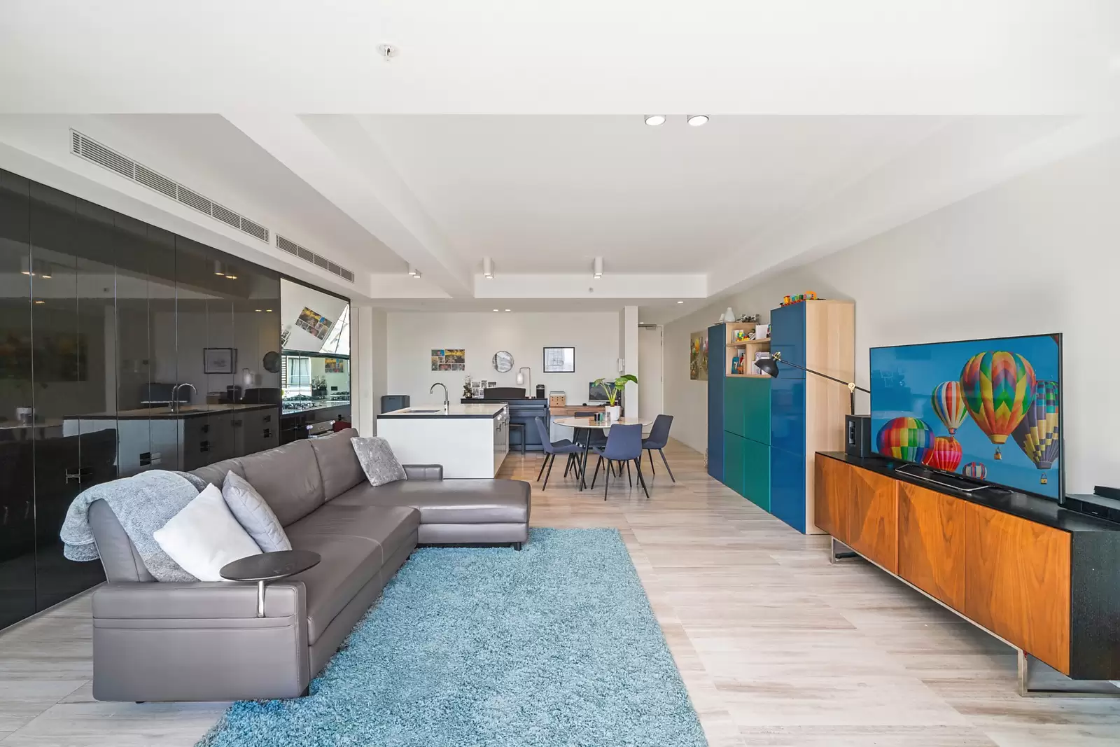 1808/178 Thomas Street, Haymarket Sold by Sydney Sotheby's International Realty - image 4