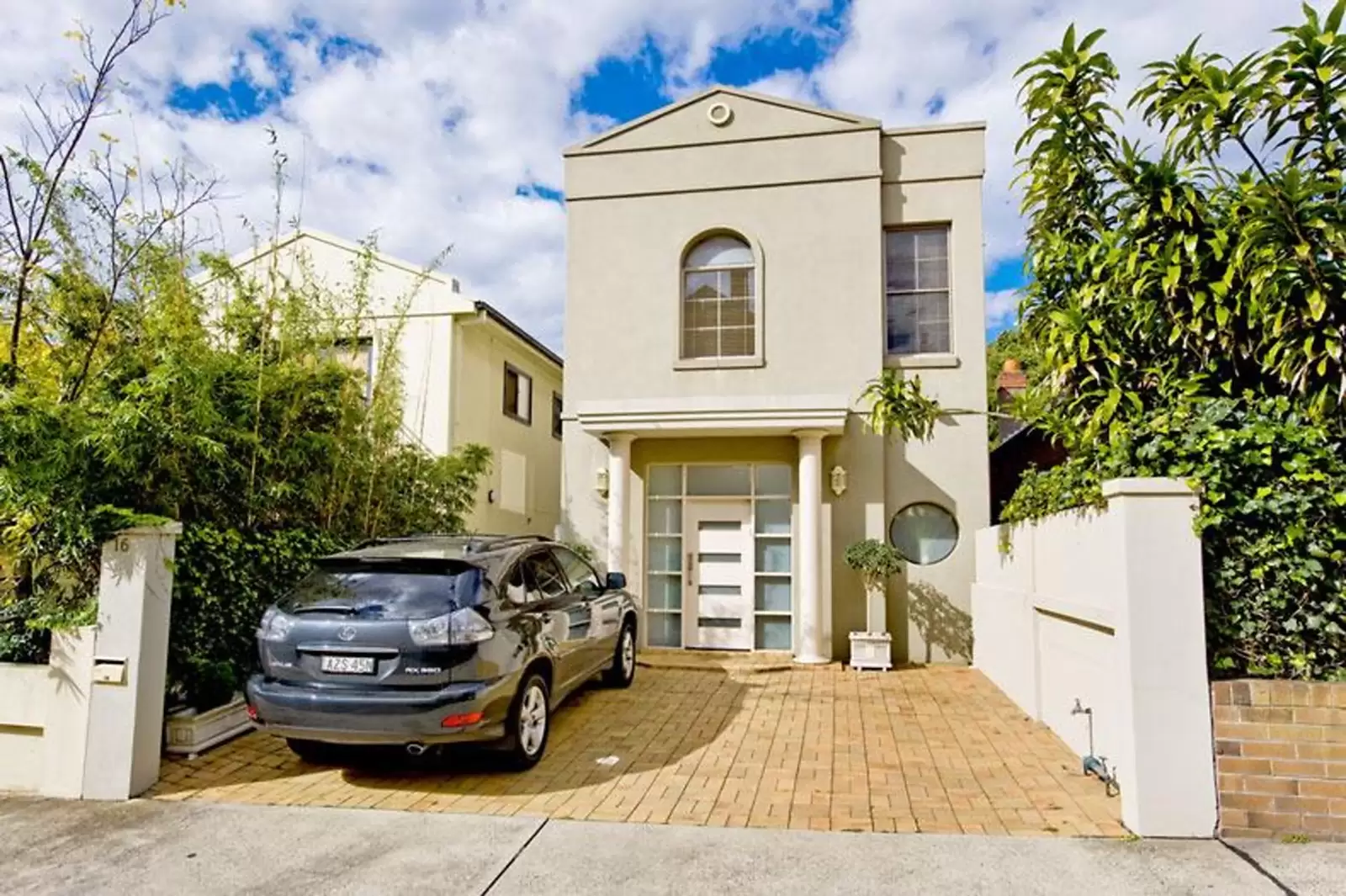 16 Anglesea Street, Bondi Leased by Sydney Sotheby's International Realty - image 9