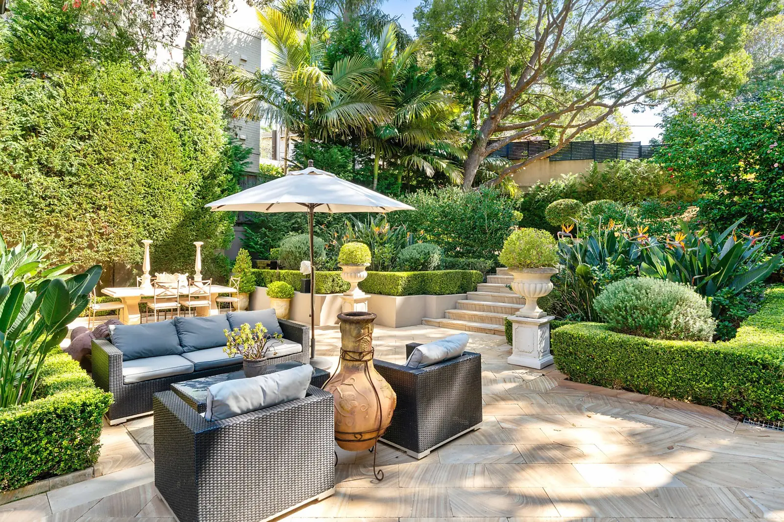37 Palmerston Street, Vaucluse Sold by Sydney Sotheby's International Realty - image 2