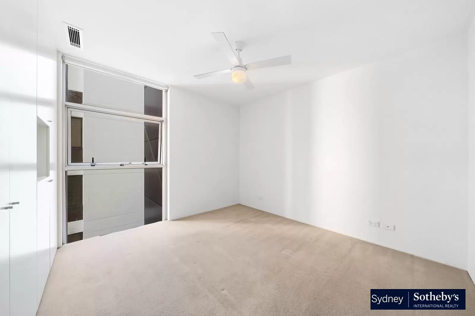 E708/310-330 Oxford Street, Bondi Junction Leased by Sydney Sotheby's International Realty - image 4