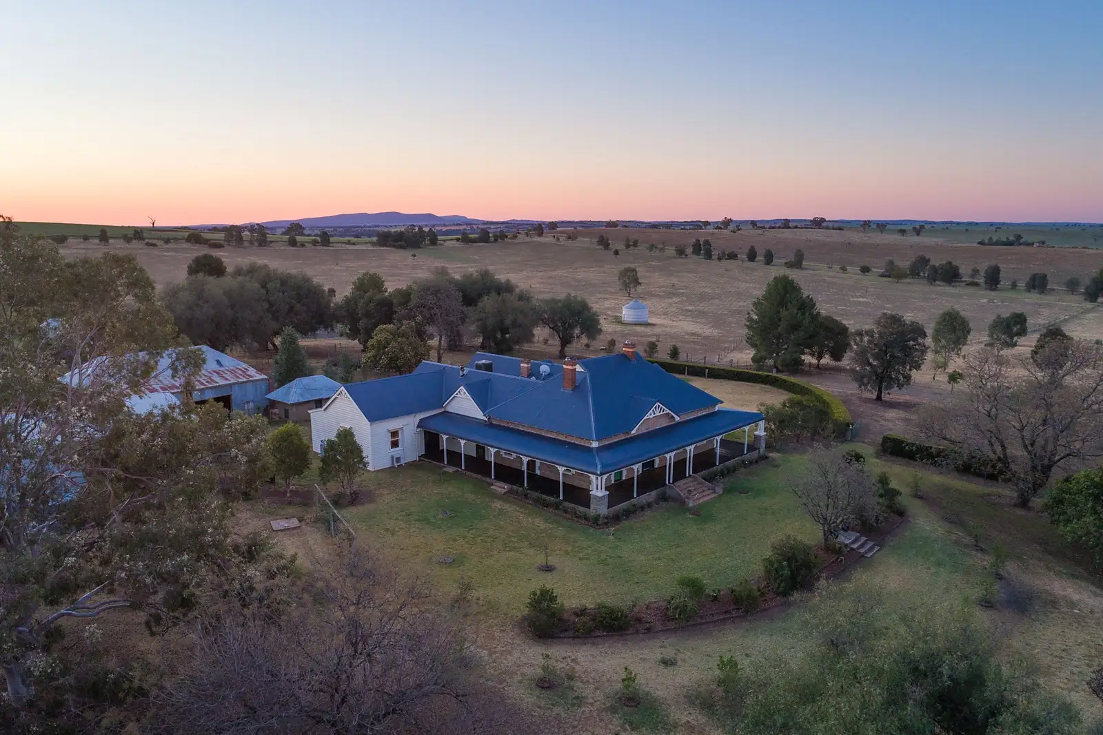 1228 Jerrybang Lane 'Bonnie Doone' Via Young, Monteagle Sold by Sydney Sotheby's International Realty - image 2