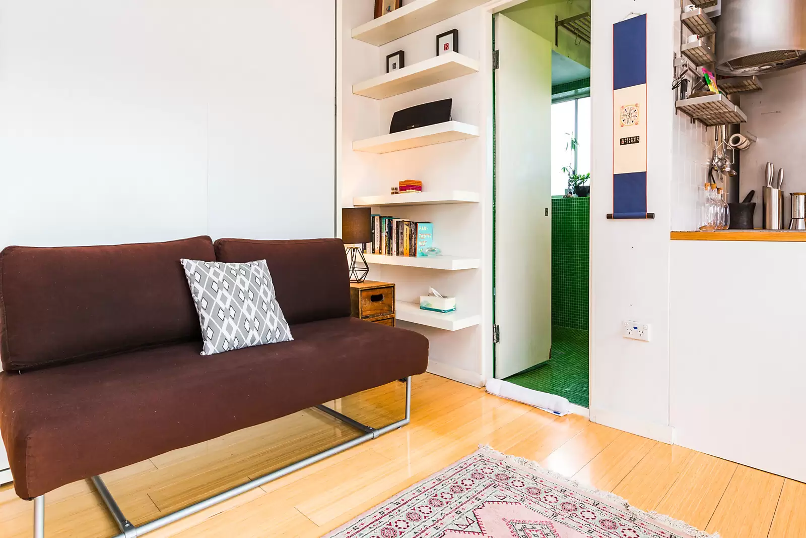 24/15 Wylde Street, Potts Point Leased by Sydney Sotheby's International Realty - image 5
