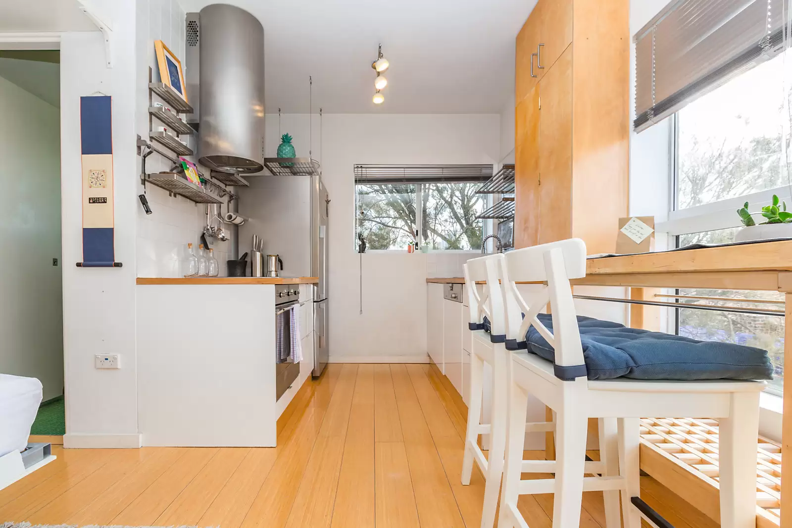 24/15 Wylde Street, Potts Point Leased by Sydney Sotheby's International Realty - image 3