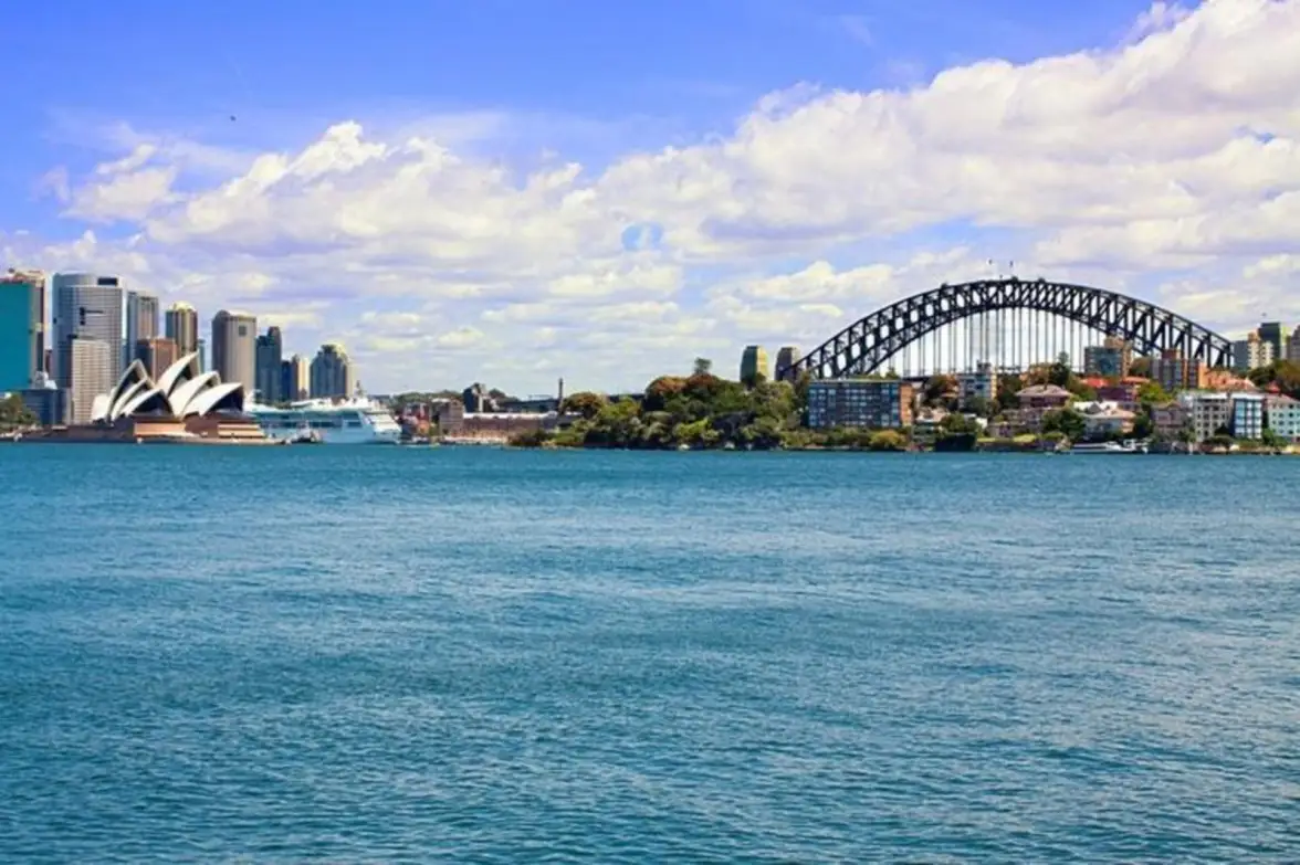 Cremorne Point Leased by Sydney Sotheby's International Realty - image 1