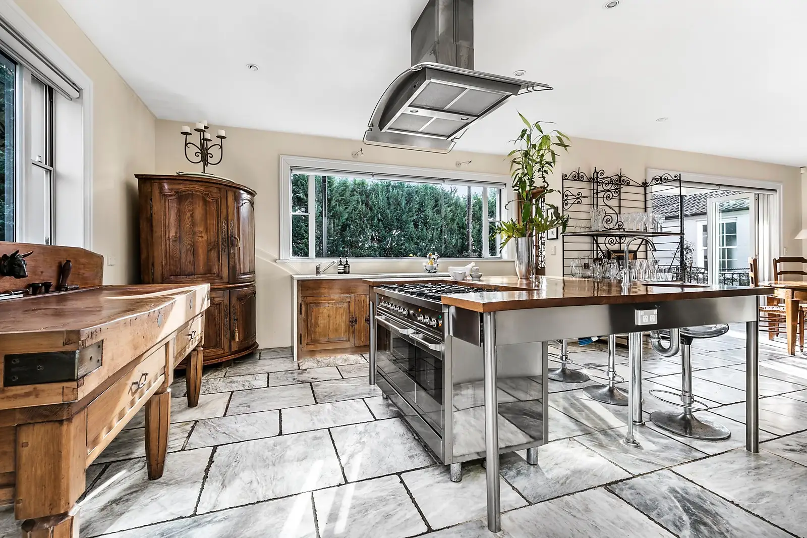 18 The Crescent, Vaucluse Sold by Sydney Sotheby's International Realty - image 3