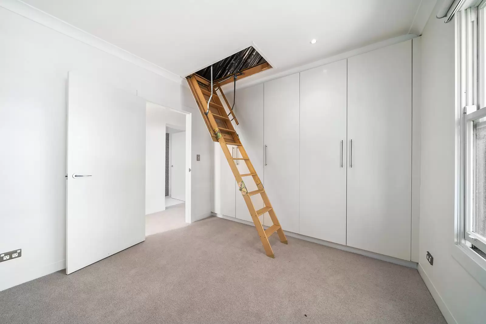18 Glebe Street, Edgecliff Leased by Sydney Sotheby's International Realty - image 7