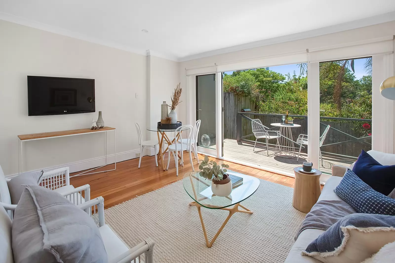 20 Lawson Street, Bondi Junction Sold by Sydney Sotheby's International Realty - image 4