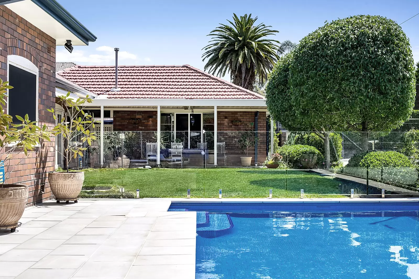 28 Powell Street, Killara Sold by Sydney Sotheby's International Realty - image 17