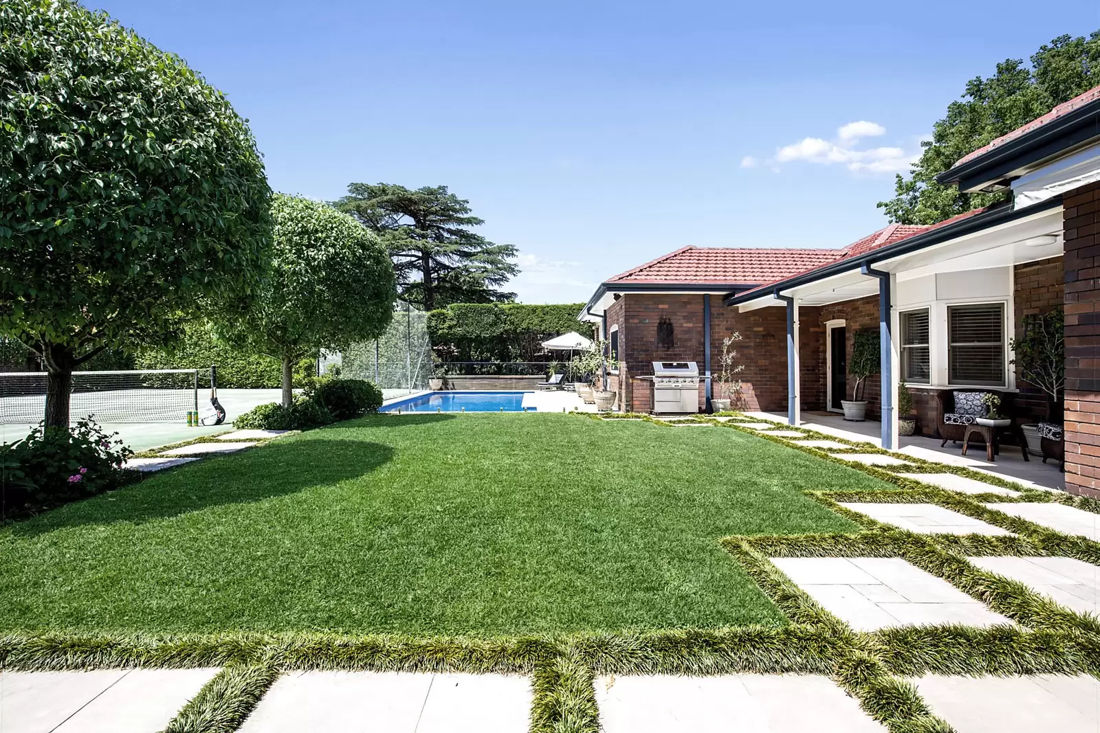28 Powell Street, Killara Sold by Sydney Sotheby's International Realty - image 16