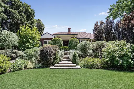 28 Powell Street, Killara Sold by Sydney Sotheby's International Realty