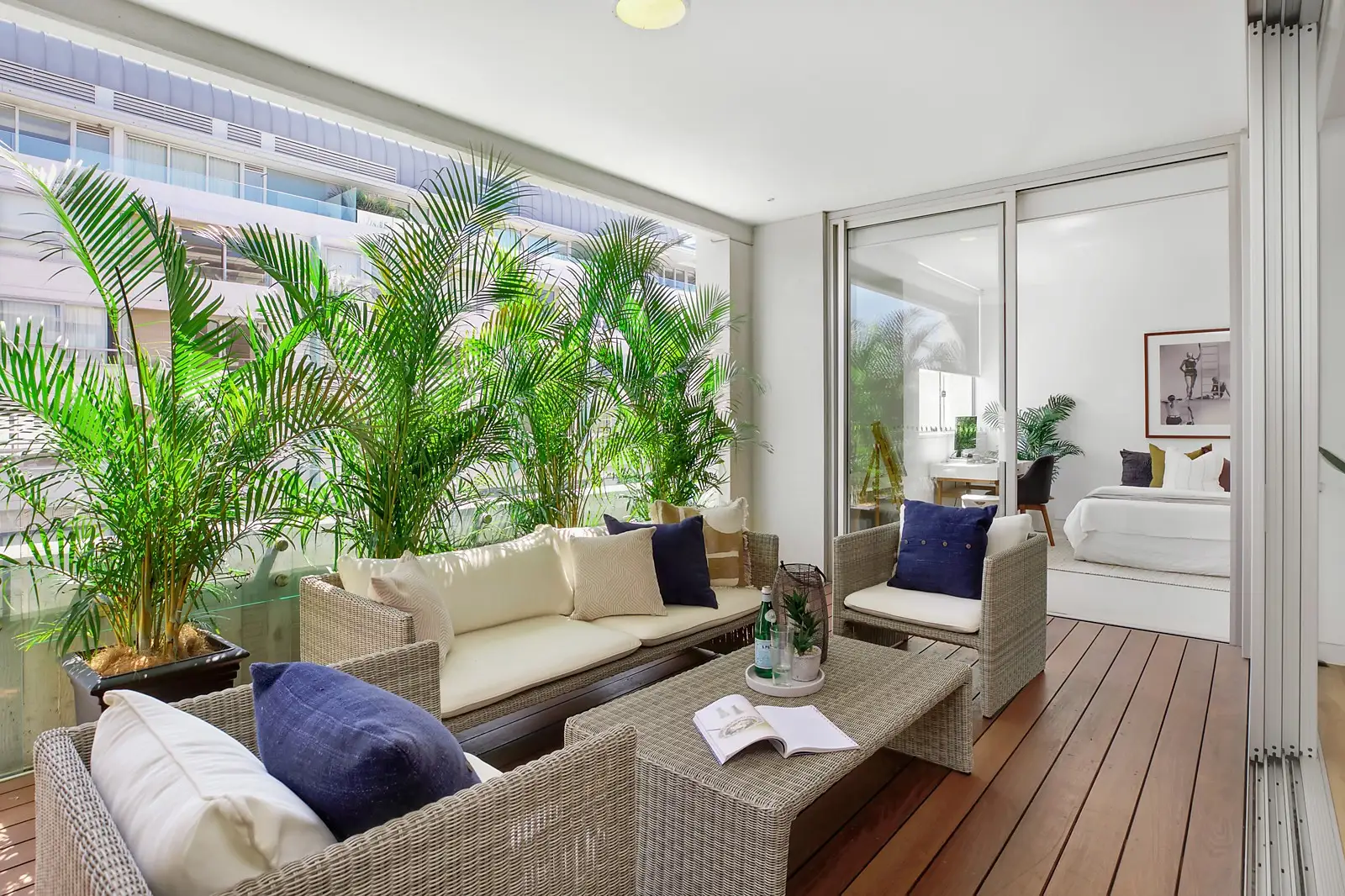 19/178 Campbell Parade, Bondi Beach Sold by Sydney Sotheby's International Realty - image 3