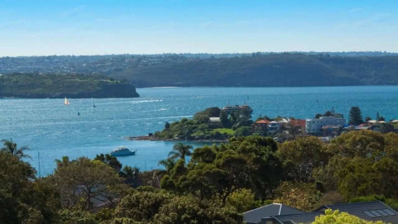 97 Kings Road, Vaucluse Leased by Sydney Sotheby's International Realty - image 2