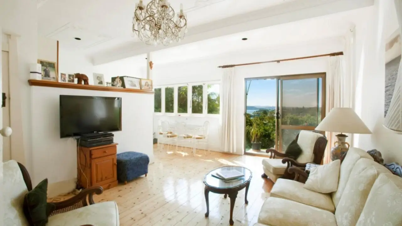 97 Kings Road, Vaucluse Leased by Sydney Sotheby's International Realty - image 3