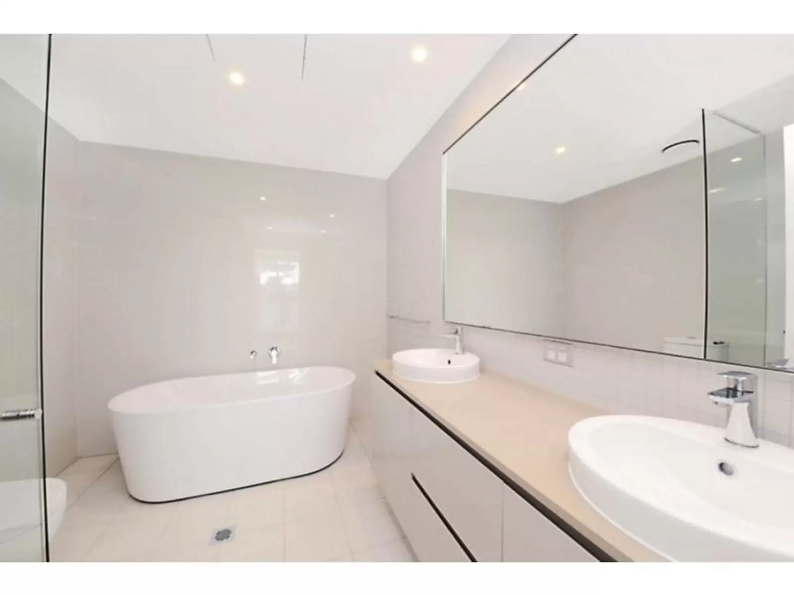 107 Ross Street, Forest Lodge Leased by Sydney Sotheby's International Realty - image 4