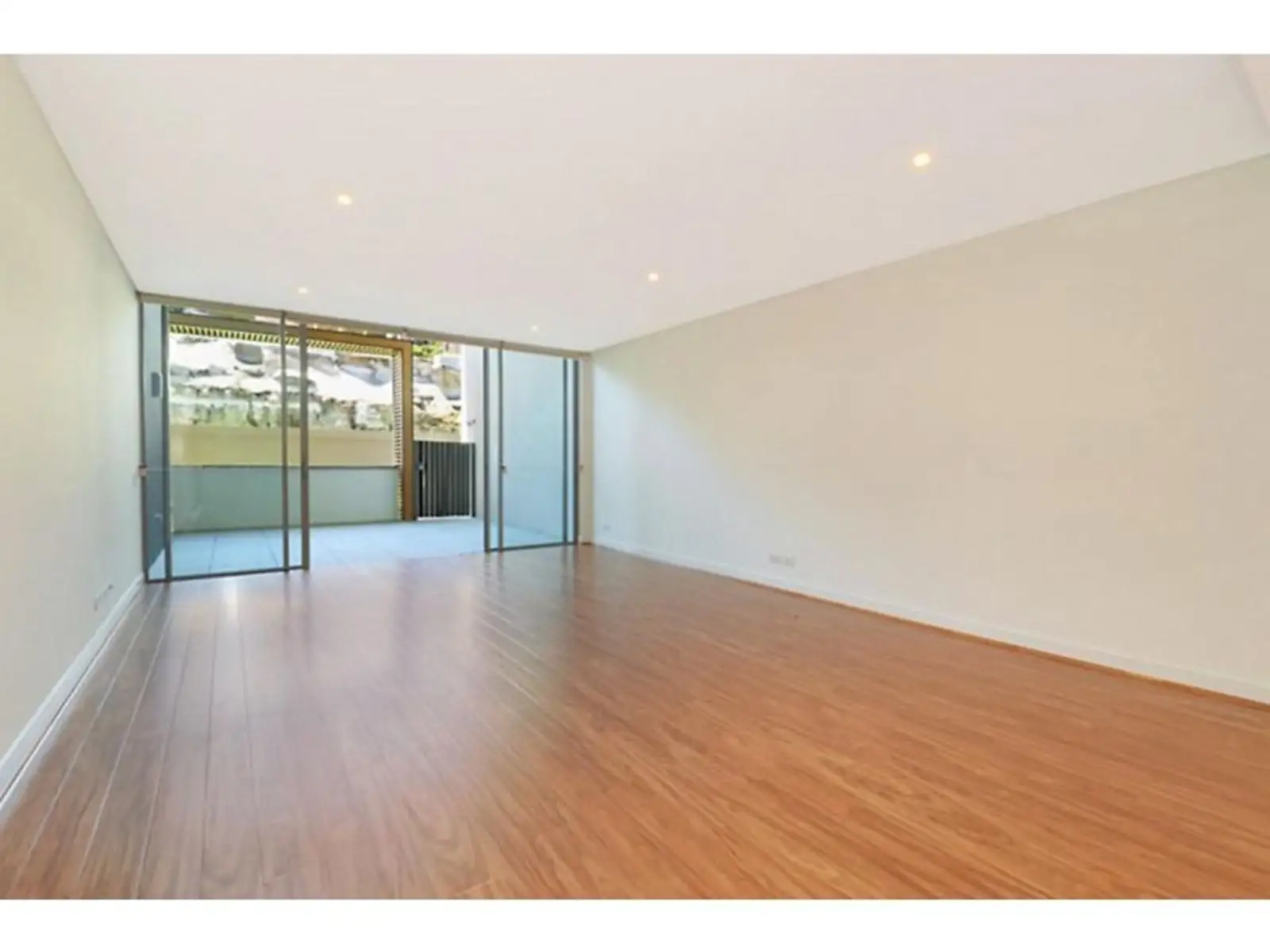107 Ross Street, Forest Lodge Leased by Sydney Sotheby's International Realty - image 2