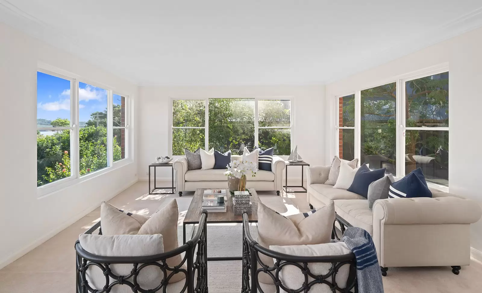 61 Village High Road, Vaucluse Sold by Sydney Sotheby's International Realty - image 4