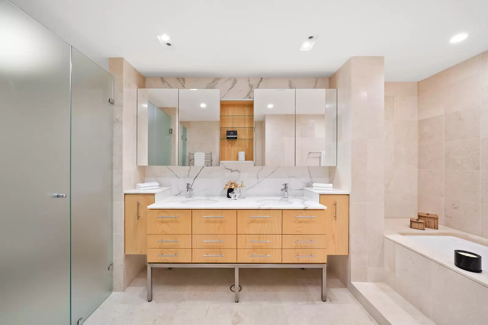 1/45-51 Cross Street, Double Bay Sold by Sydney Sotheby's International Realty - image 10