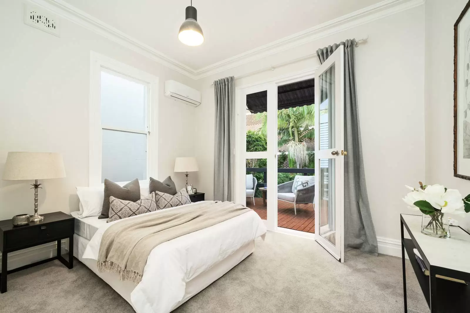 49 New Beach Road, Darling Point Sold by Sydney Sotheby's International Realty - image 14