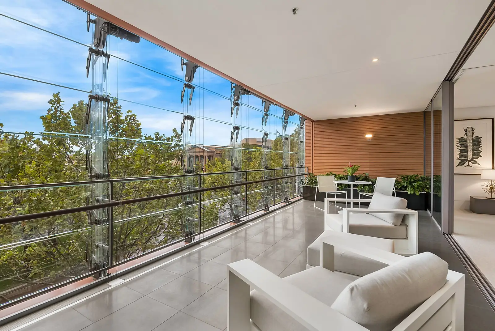 'Residence 6 ', 155 Macquarie Street, Sydney Sold by Sydney Sotheby's International Realty - image 2