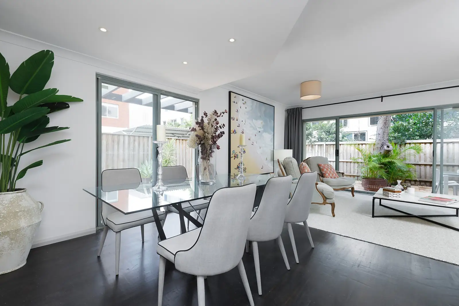 25/6-10 Dine Street, Randwick Sold by Sydney Sotheby's International Realty - image 1